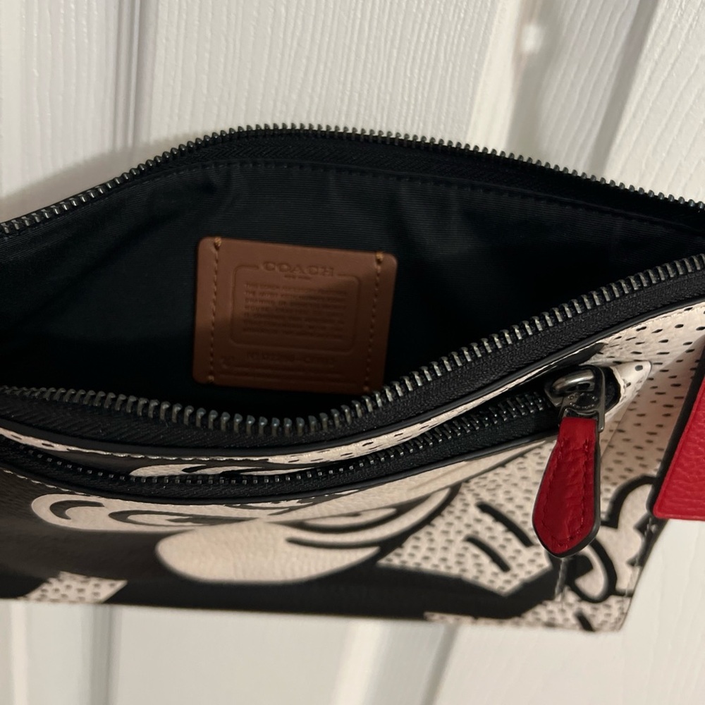 Coach Mickey Mouse x Keith Haring Crossbody Bag - Picture 9 of 9